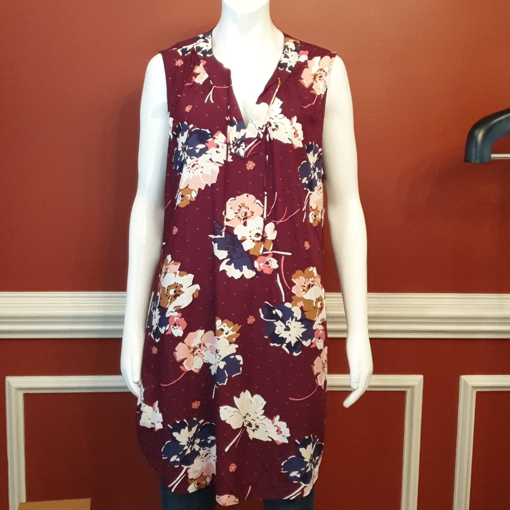 NWT Old Navy Women's Floral Dress (Size XL)